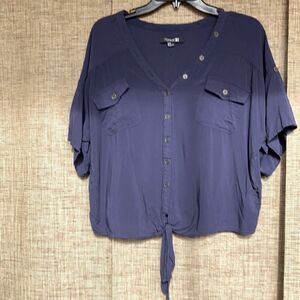 Forever 21 boxy shirt sleeve blouse color navy tie front